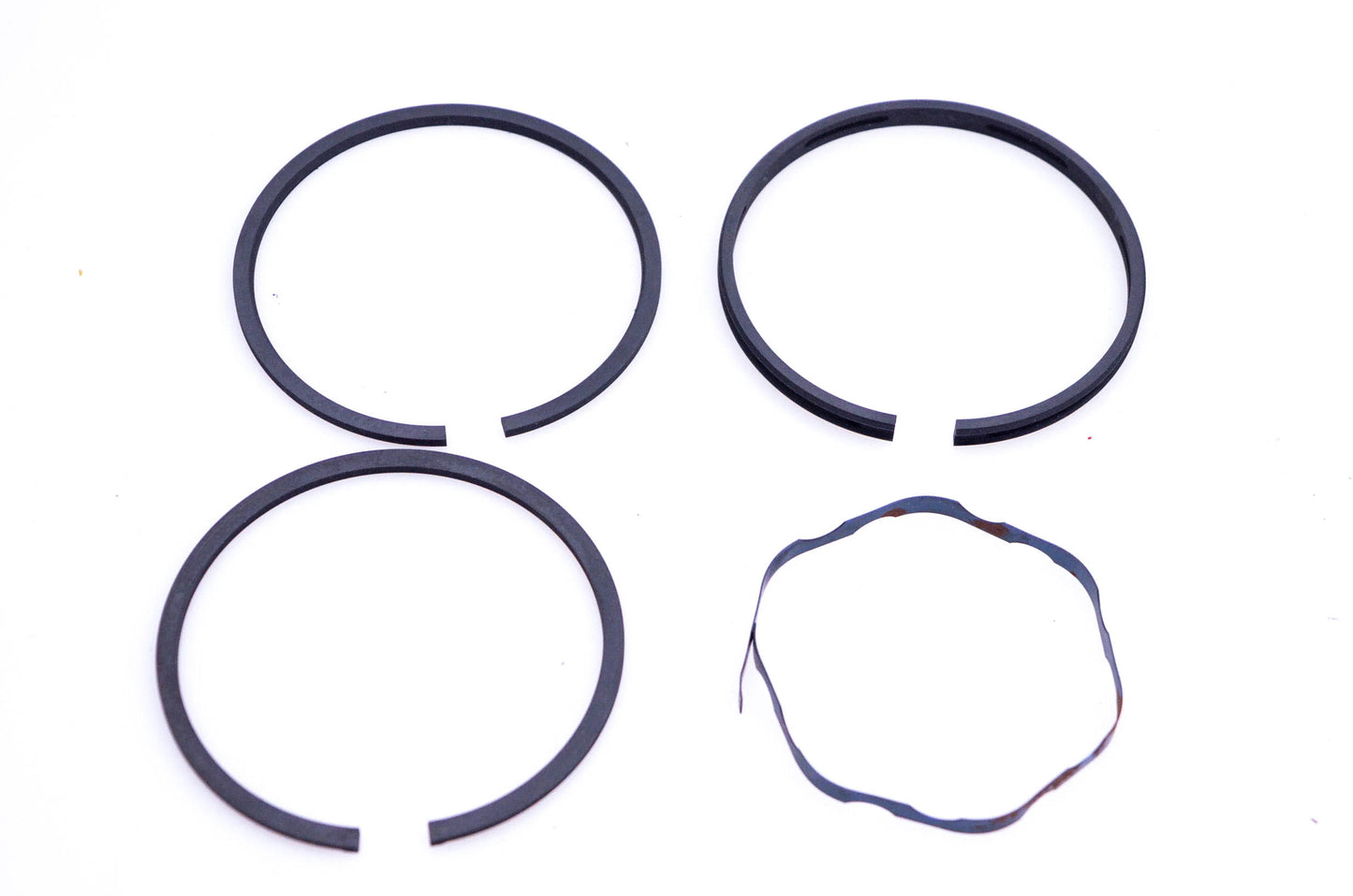 New OEM Briggs & Stratton 393836 Piston Ring .010" Kit NOS