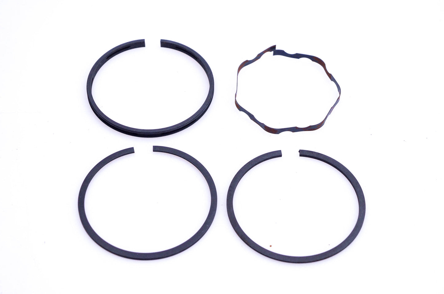New OEM Briggs & Stratton 393838 Piston Ring .030" Kit NOS