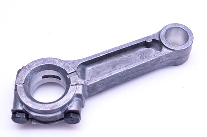 New OEM Briggs & Stratton 393860 Connecting Rod NOS
