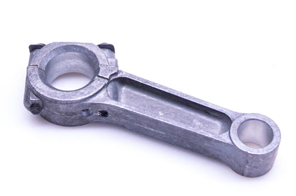 New OEM Briggs & Stratton 393860 Connecting Rod NOS