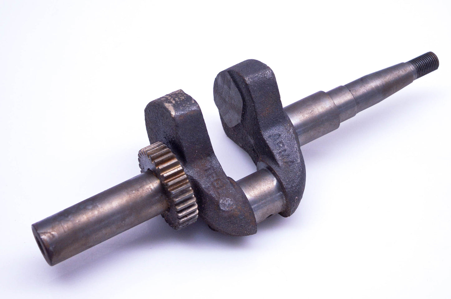 New OEM Tecumseh 31459 Crankshaft NOS