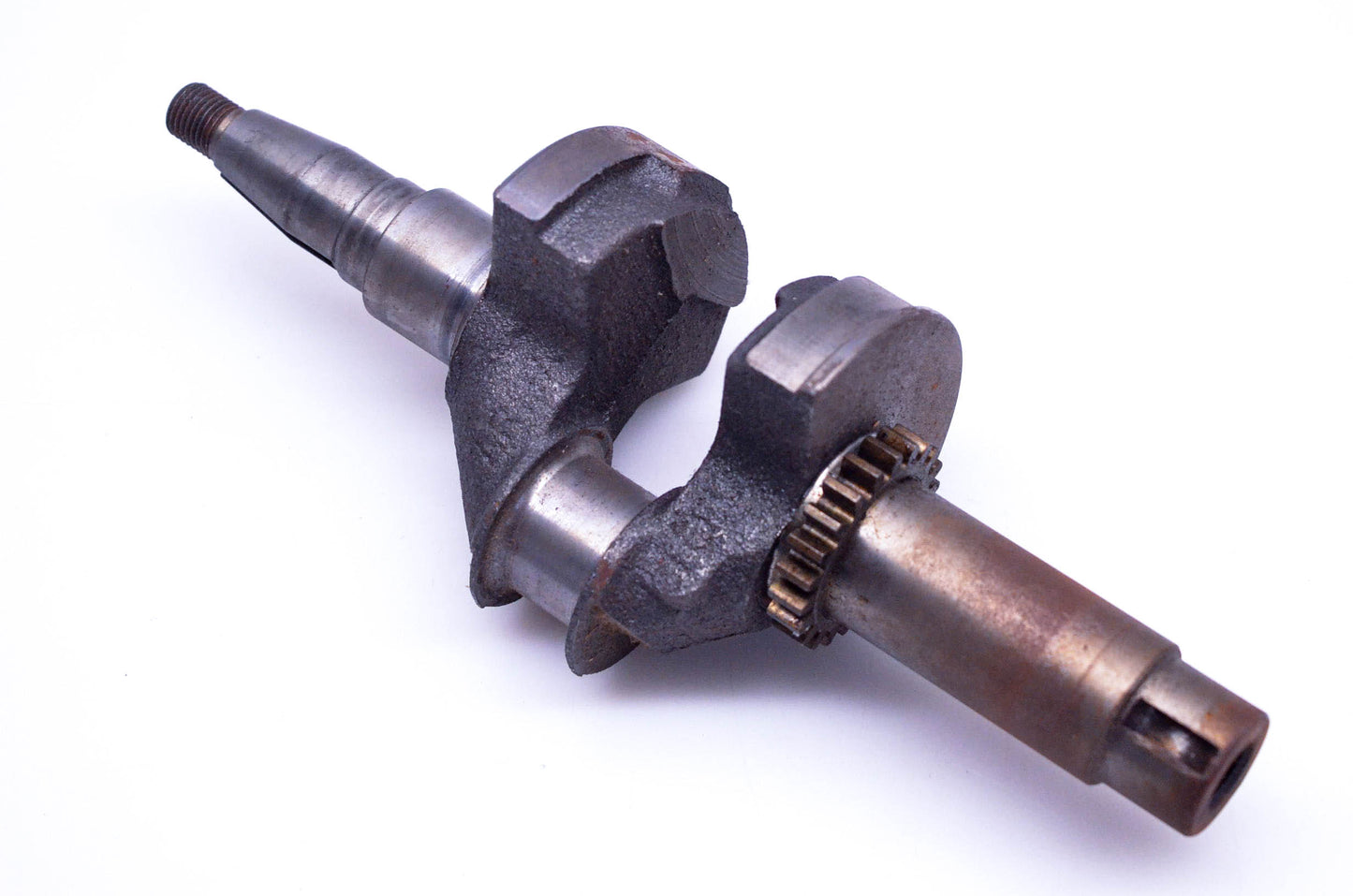 New OEM Tecumseh 32887B Crankshaft NOS