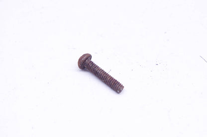 New OEM Briggs & Stratton 93349 Round Head Machine Screw NOS