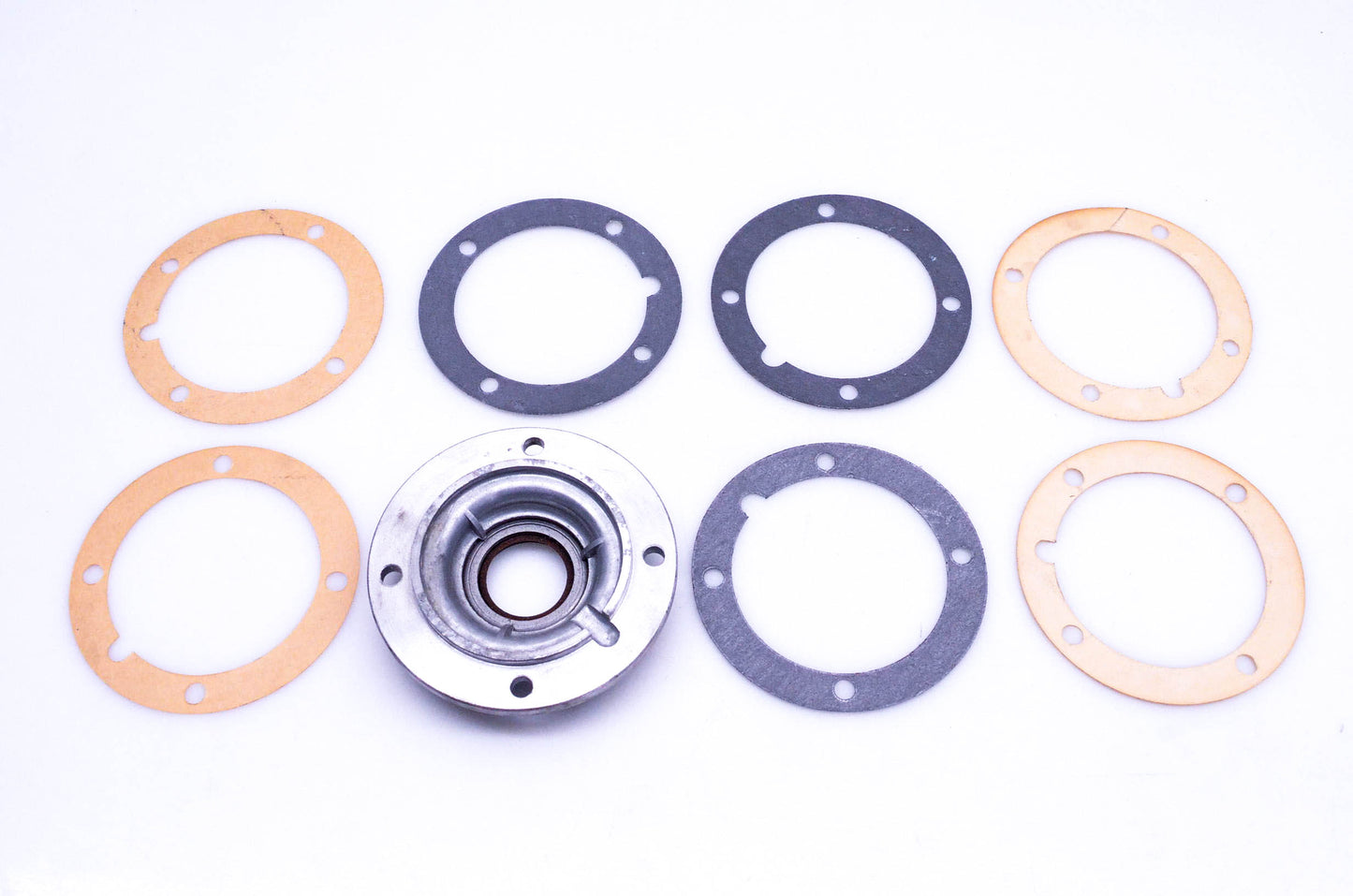New OEM Briggs & Stratton 291672 Bearing Support Kit NOS