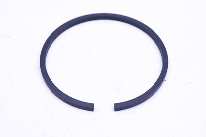 New OEM Briggs & Stratton 61756 Compression Ring NOS