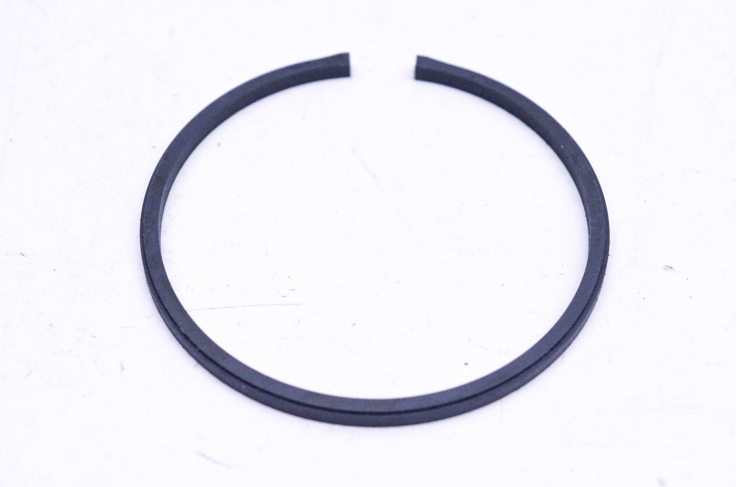 New OEM Briggs & Stratton 61756 Compression Ring NOS
