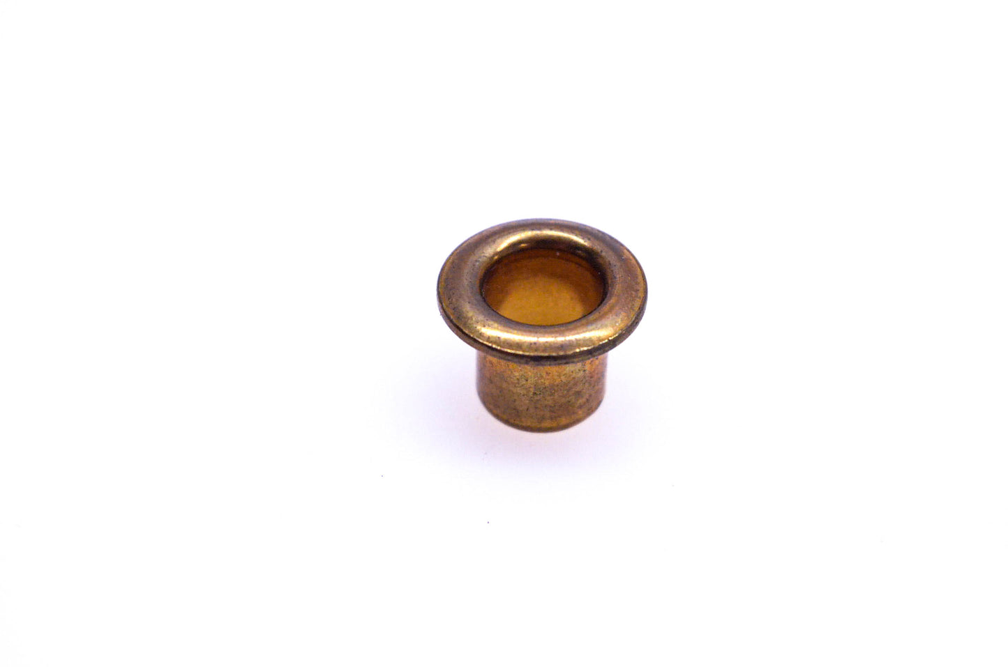 New OEM Tecumseh 32446 Grommet NOS