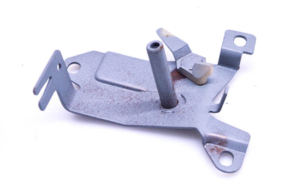 New OEM Tecumseh 590520 Mounting Bracket NOS