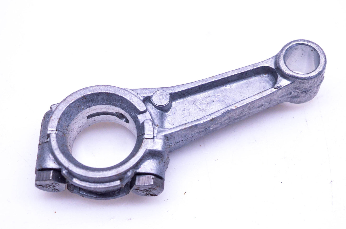 New OEM Briggs & Stratton 294367 Connecting Rod NOS
