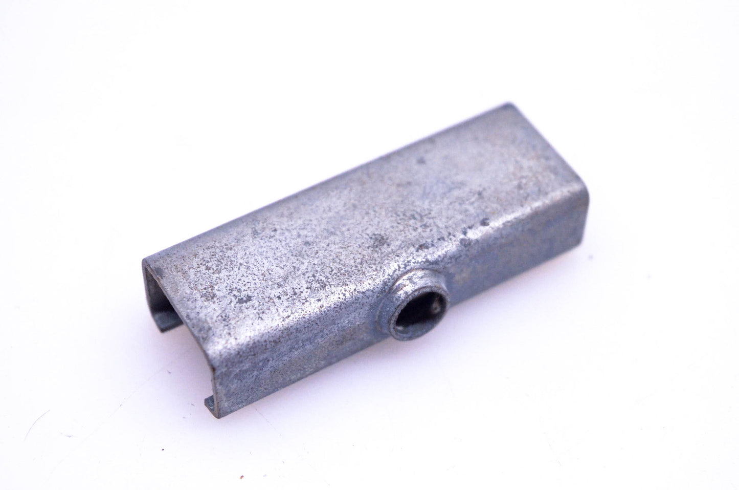 New OEM Tecumseh 590388 Handle Insert NOS