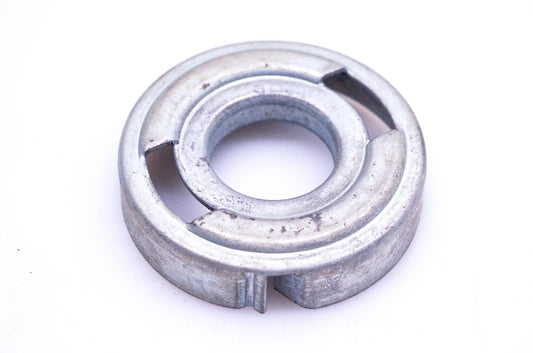 New OEM Tecumseh 590153 Retainer NOS