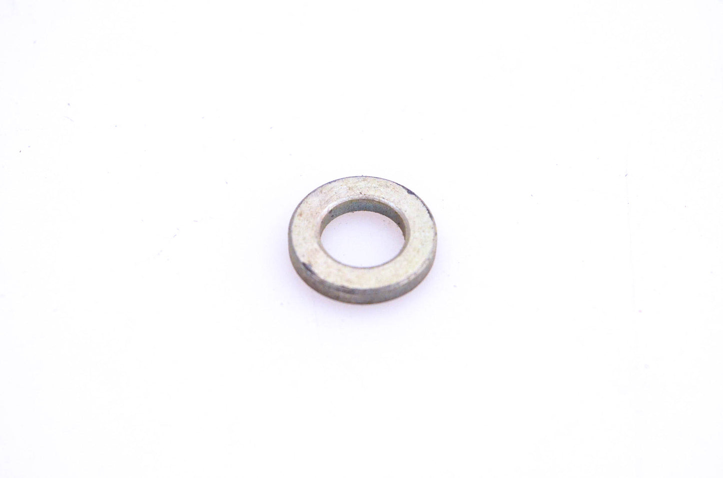 New OEM Tecumseh 570413 Spacer NOS
