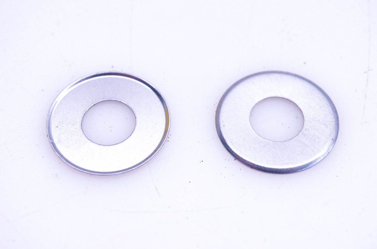 New OEM Tecumseh 570444 Washers Qty 2 NOS