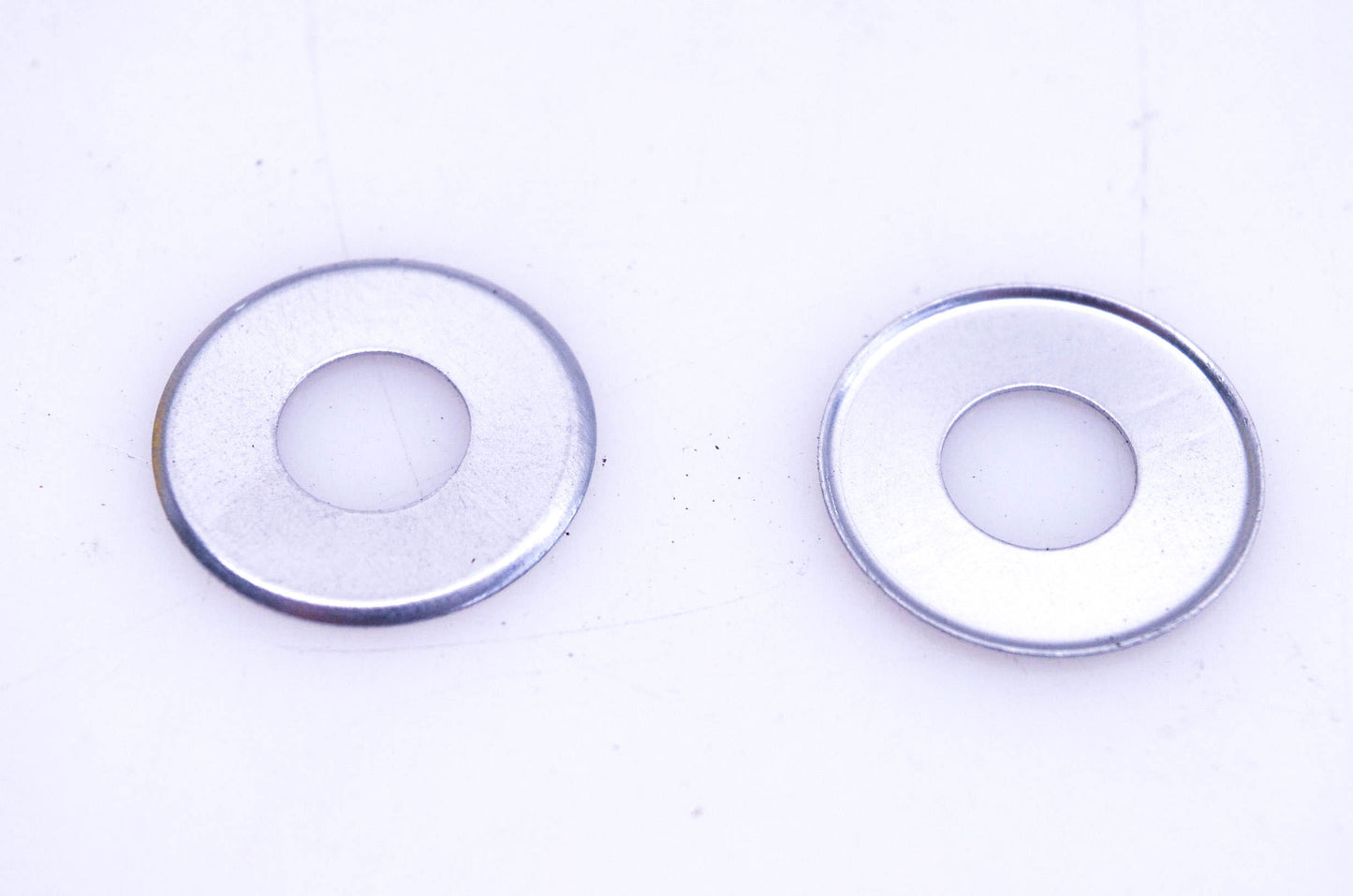 New OEM Tecumseh 570444 Washers Qty 2 NOS