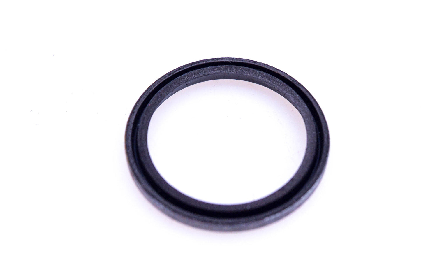 New OEM Briggs & Stratton 290013 Oil Seal NOS