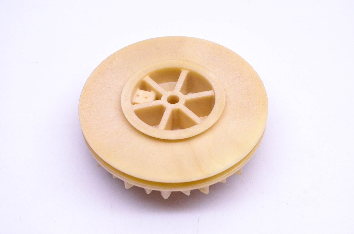 New OEM Tecumseh 590522 Pulley NOS