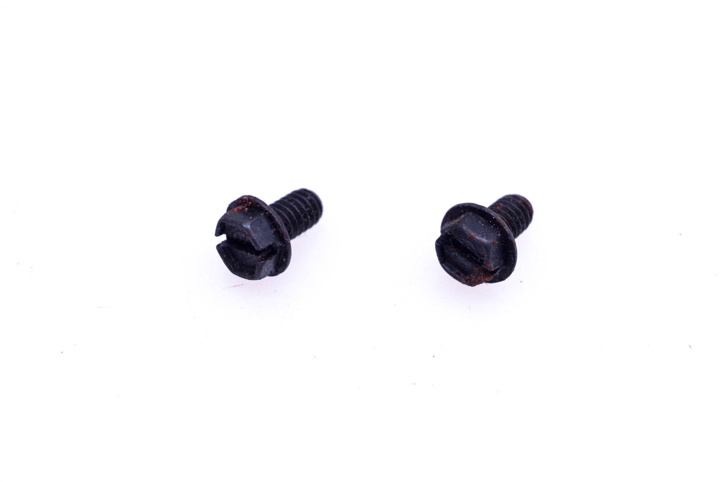 New OEM Tecumseh 650548 Screws Qty 2 NOS