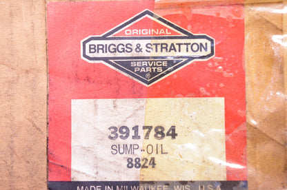 New OEM Briggs & Stratton 391784 Engine Sump Cover NOS