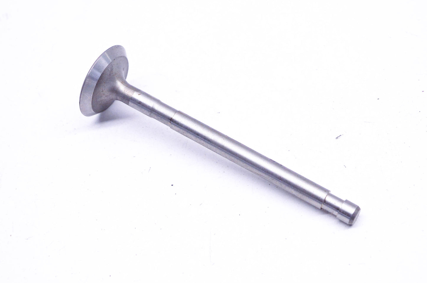 New OEM Briggs & Stratton 26735 Exhaust Valve NOS