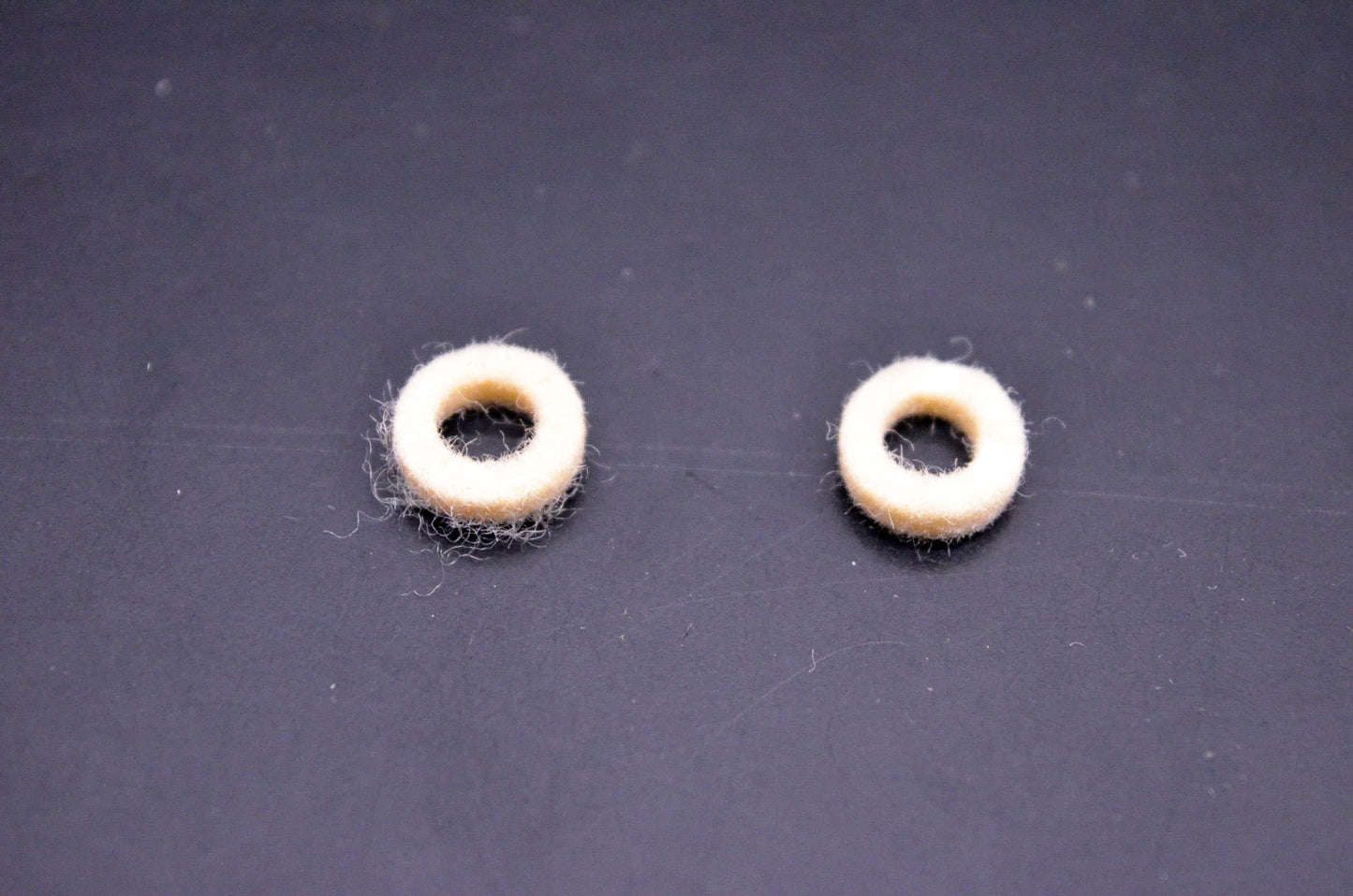 Tecumseh 631183 Felt Washers Qty 2 NOS