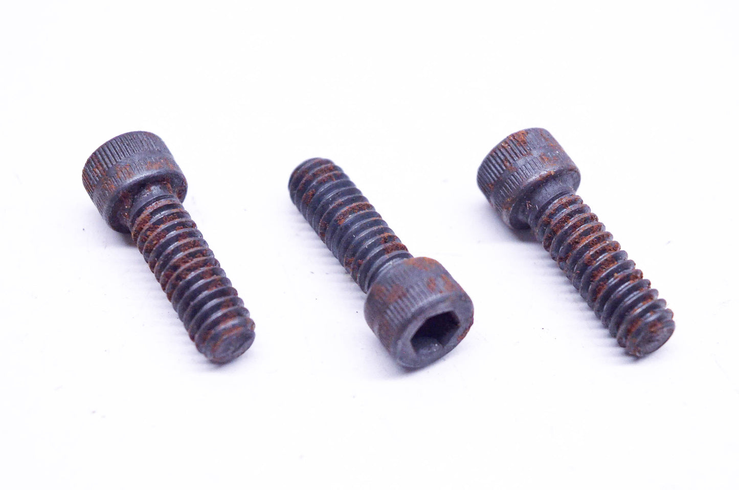 Tecumseh 792007 Screws Qty 3 NOS