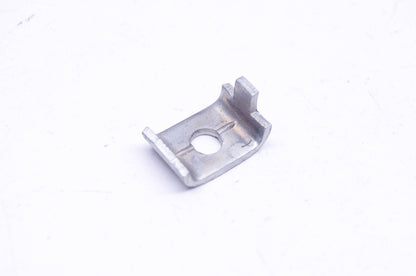 New OEM Briggs & Stratton 221535, 691024 Casing Clamp NOS