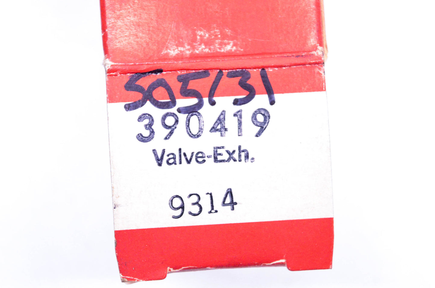 New OEM Briggs & Stratton 390419, 505131 Exhaust Valve Kit NOS