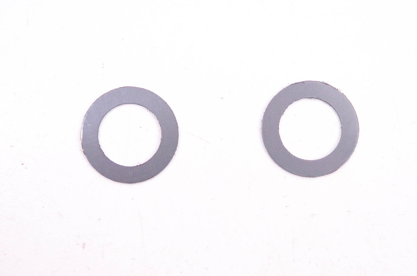 New OEM Briggs & Stratton 68938, 691074 Thrust Washers Qty 2 NOS
