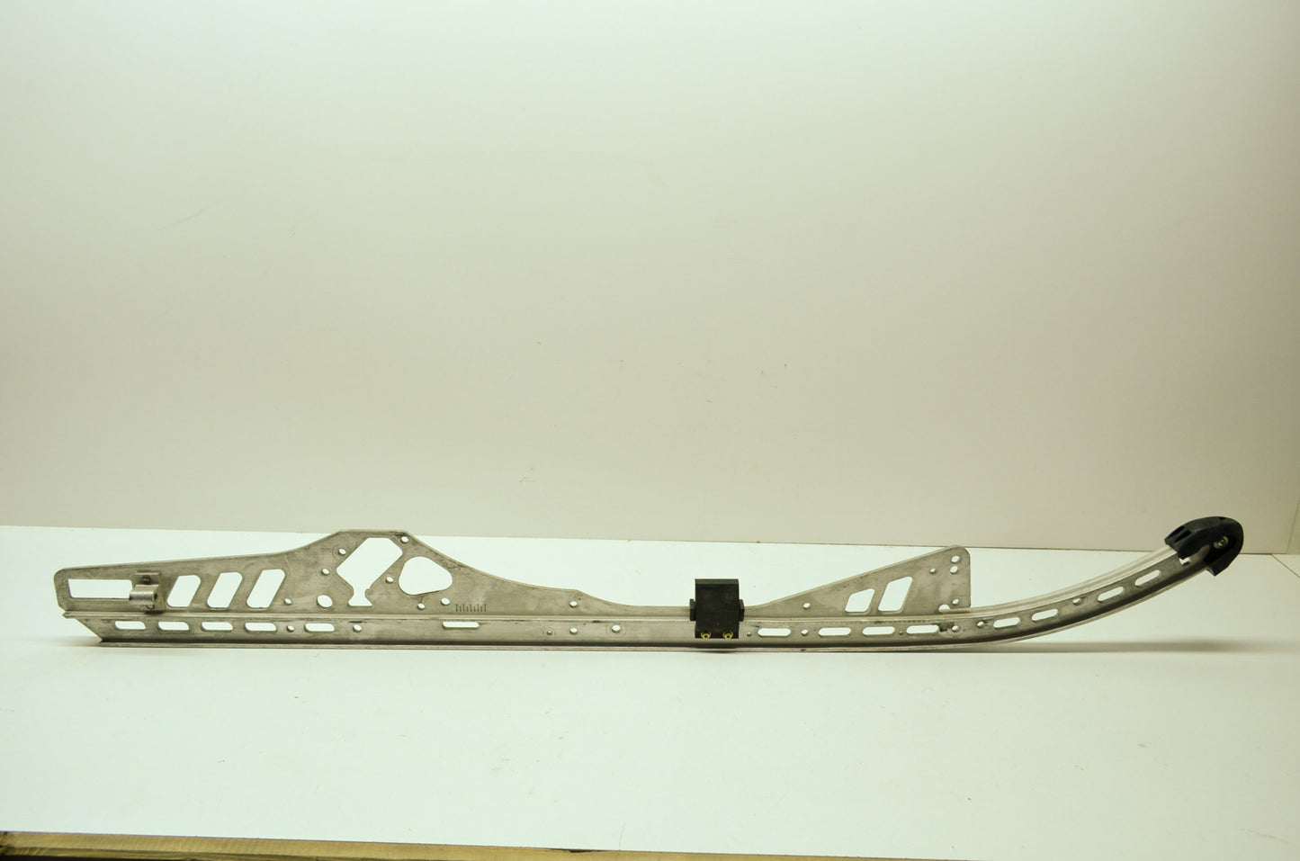 OEM Polaris 1541796 Right Rail Assembly M12 NOS