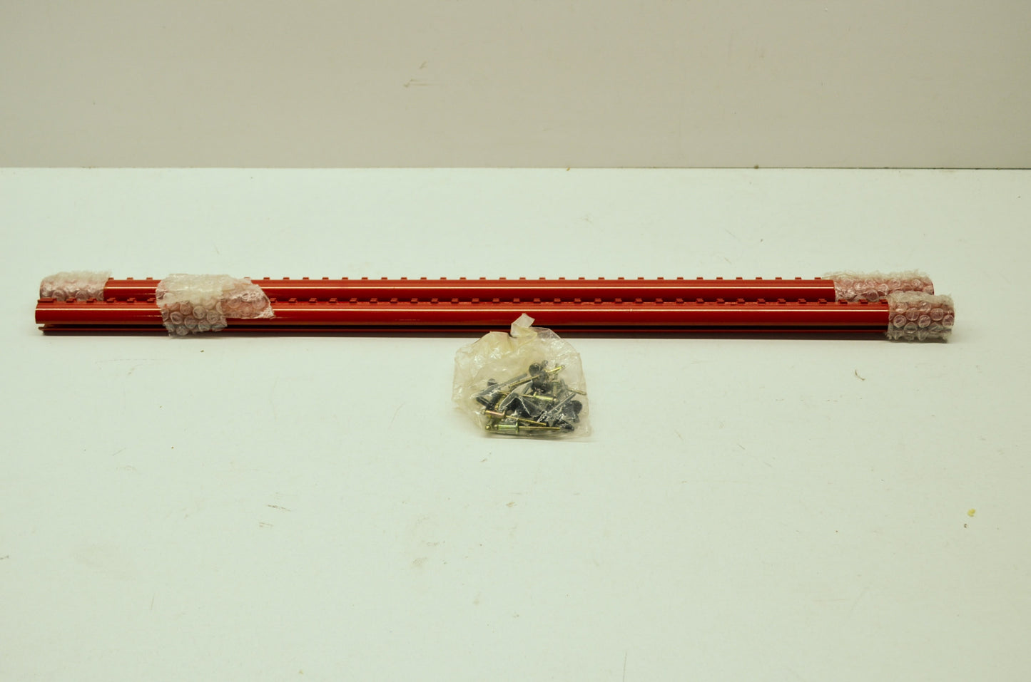 Polaris Tunnel Rail Grips Edge Red