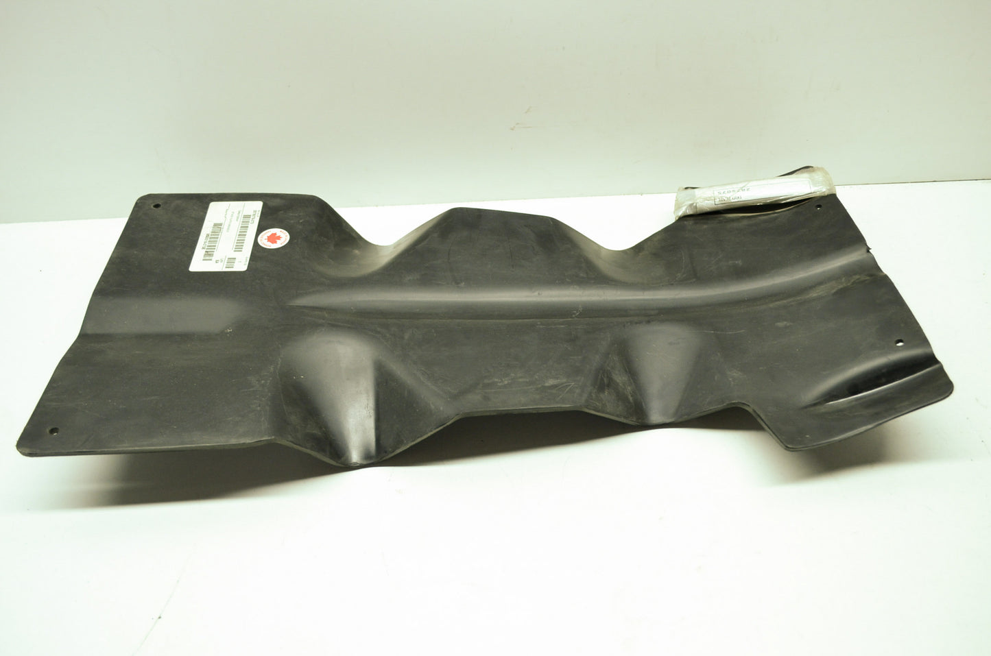Skid Plate 05-06 Fusion Black NOS