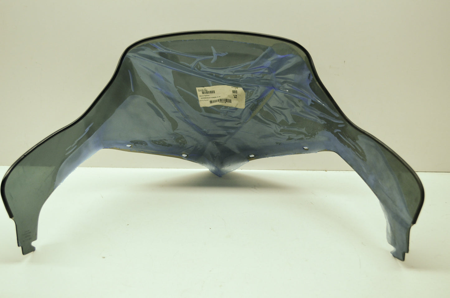 Windshield Smoke 2005 Fusion 900 NOS