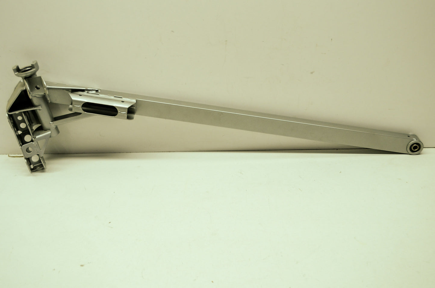 Trailing Arm Silver LH 04-05 600 700 800 NOS