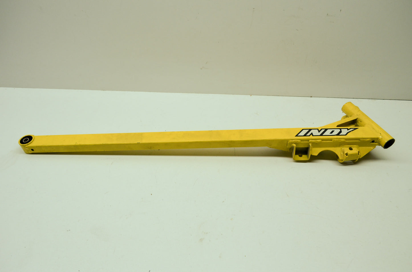 Trailing Arm RH Yellow 03 XCR 800 NOS