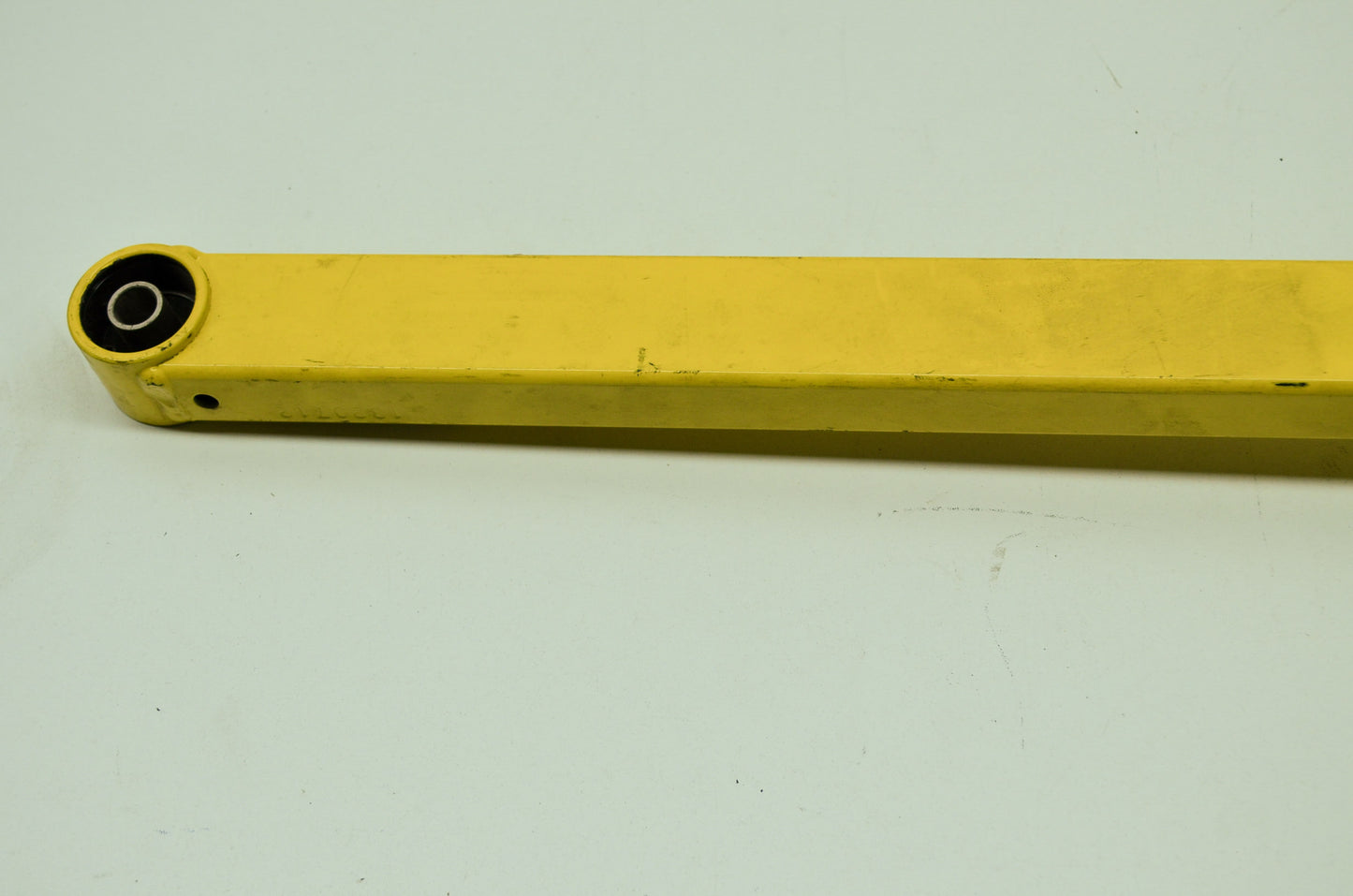 Trailing Arm RH Yellow 03 XCR 800 NOS