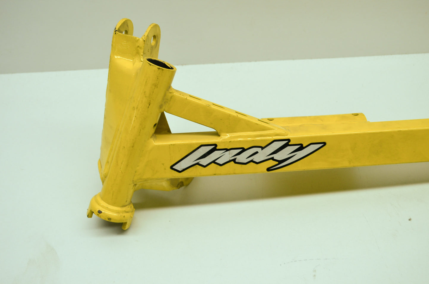 Trailing Arm LH Yellow 03 XCR 800 NOS