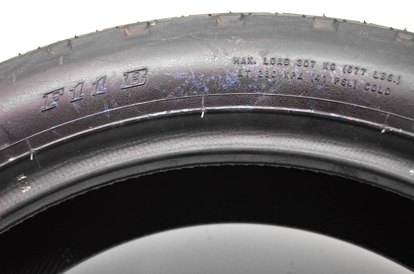 Dunlop 4148-40 F11 B 130/90H16 M/C 67H Tire NOS