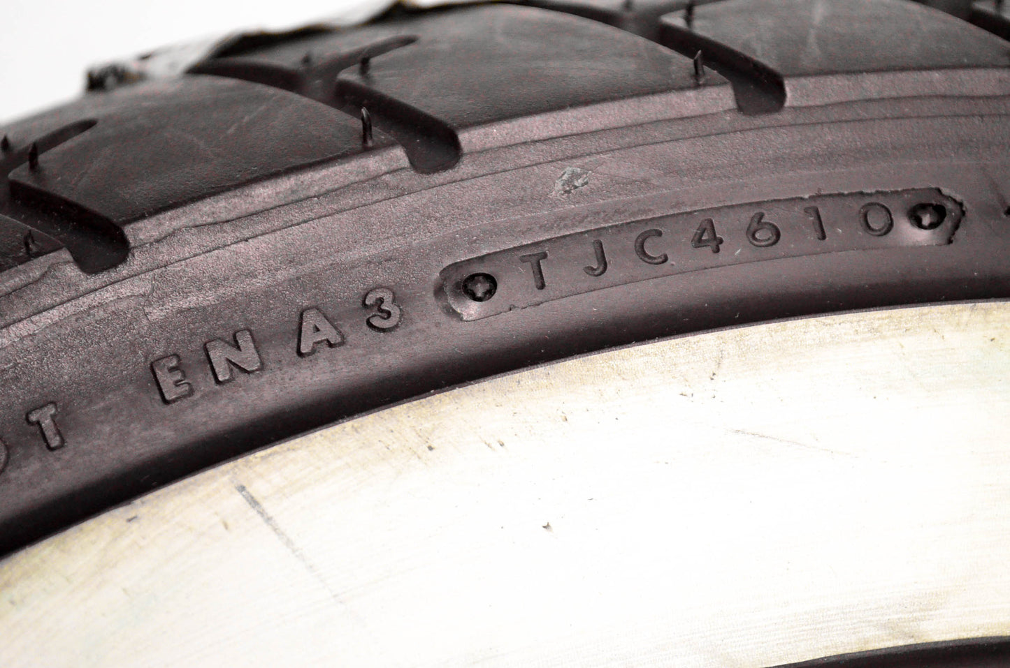 Bridgestone BR-0721, G705 Exedra G705 150/80-16M/C 71H NOS