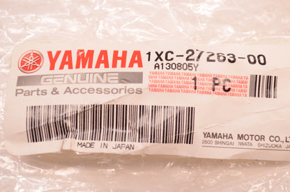 New OEM Yamaha 1XC-27263-00-00 Foot Peg Bracket Left Rear NOS