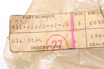 New OEM Yamaha 93102-22087-00 Oil Seal NOS