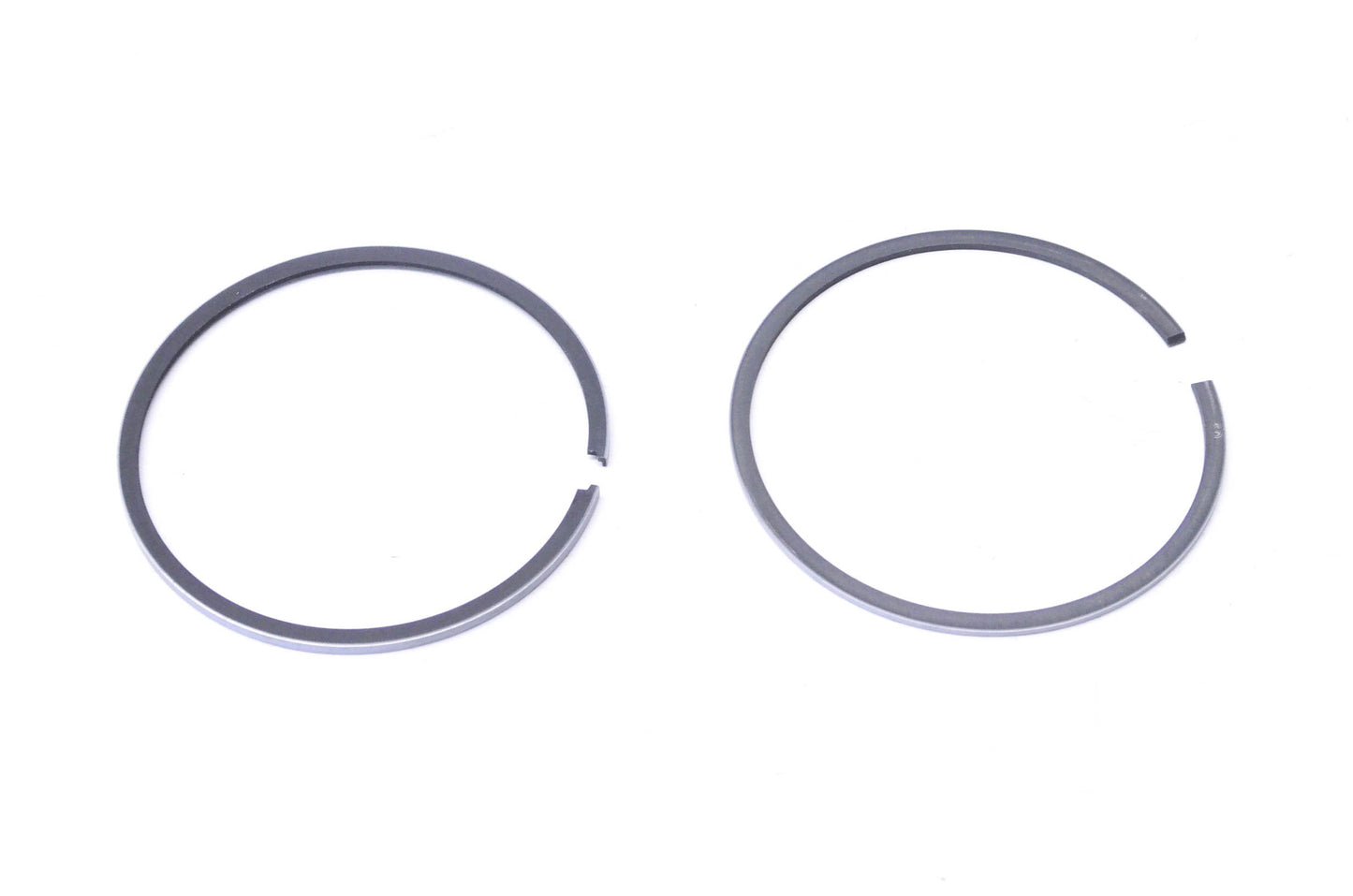 New OEM Yamaha 839-11610-20-00 Piston Ring Kit NOS