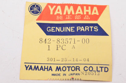 New OEM Yamaha 842-83571-00-00 Speedometer Upper Case Lead NOS