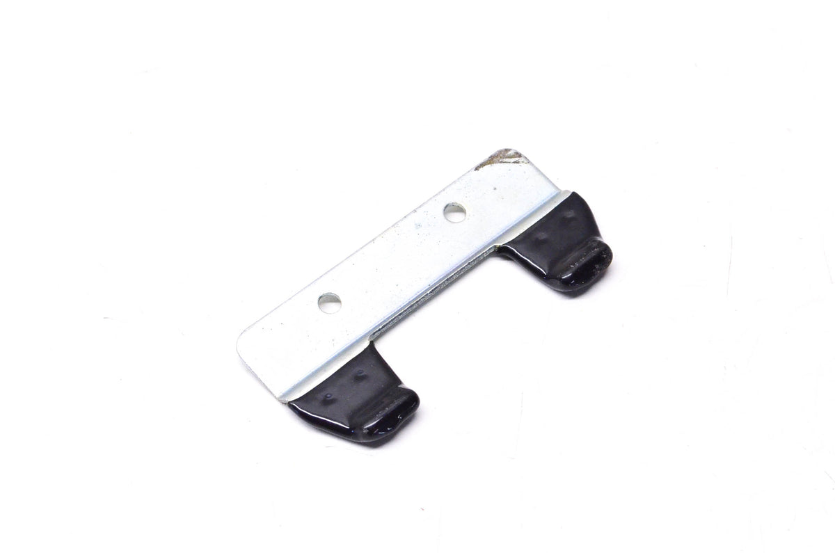 New OEM Yamaha 8A1-77137-00-00 Clamp NOS