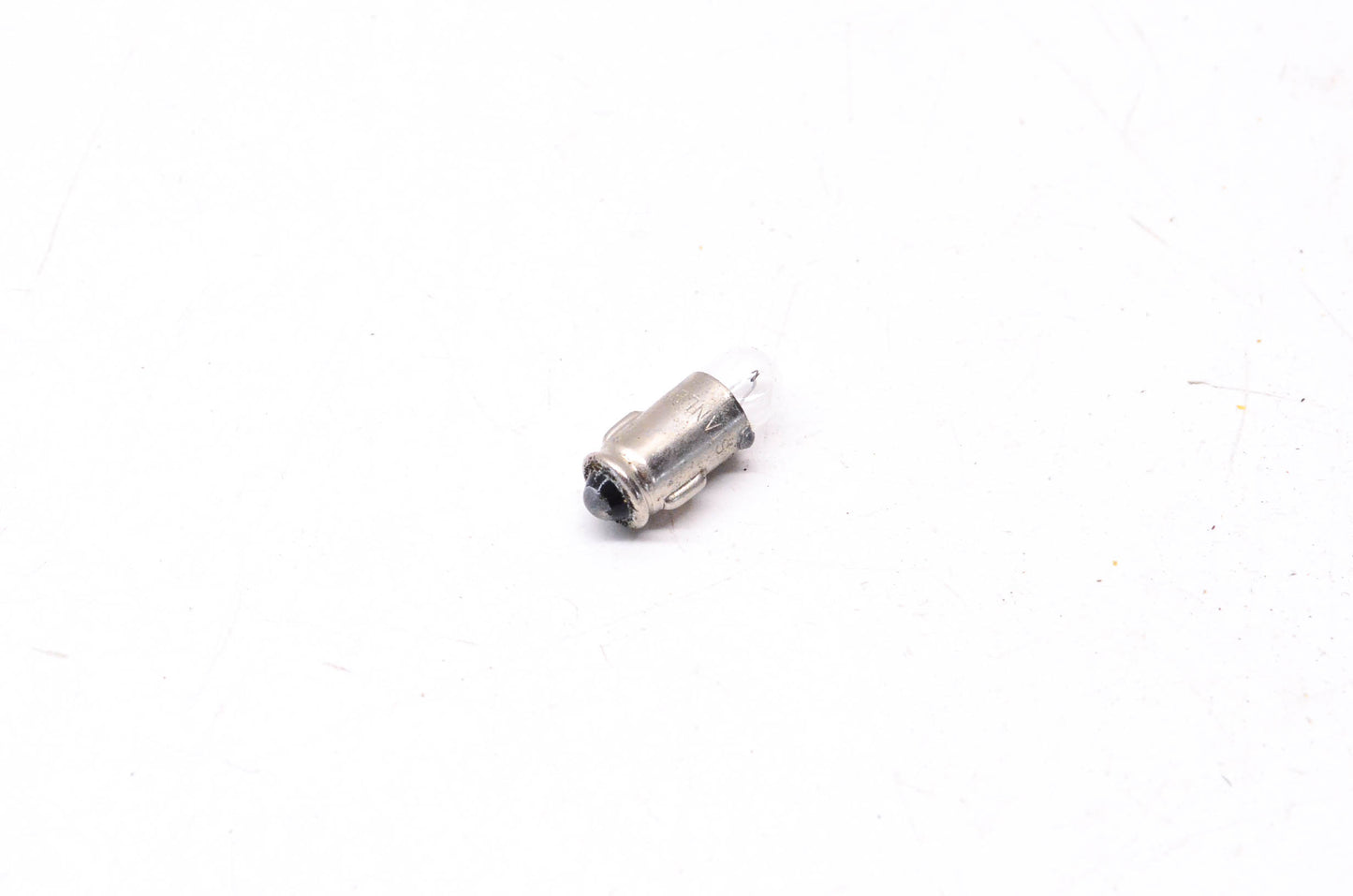 New OEM Stanley 256-84347-00-00 Yamaha High Beam Indicator Bulb NOS