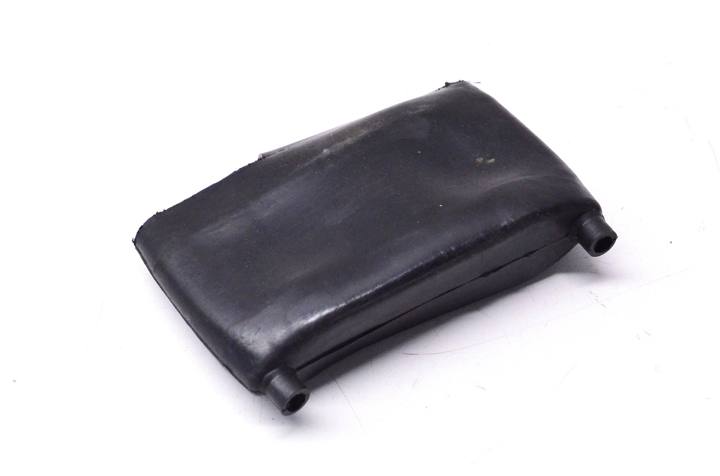 New OEM Yamaha 810-82314-00-00 Ignition Coil Cover NOS