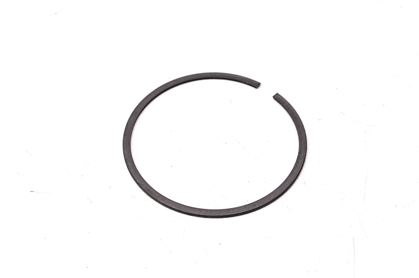 New OEM Yamaha 8A8-11611-00-00 Piston Ring NOS