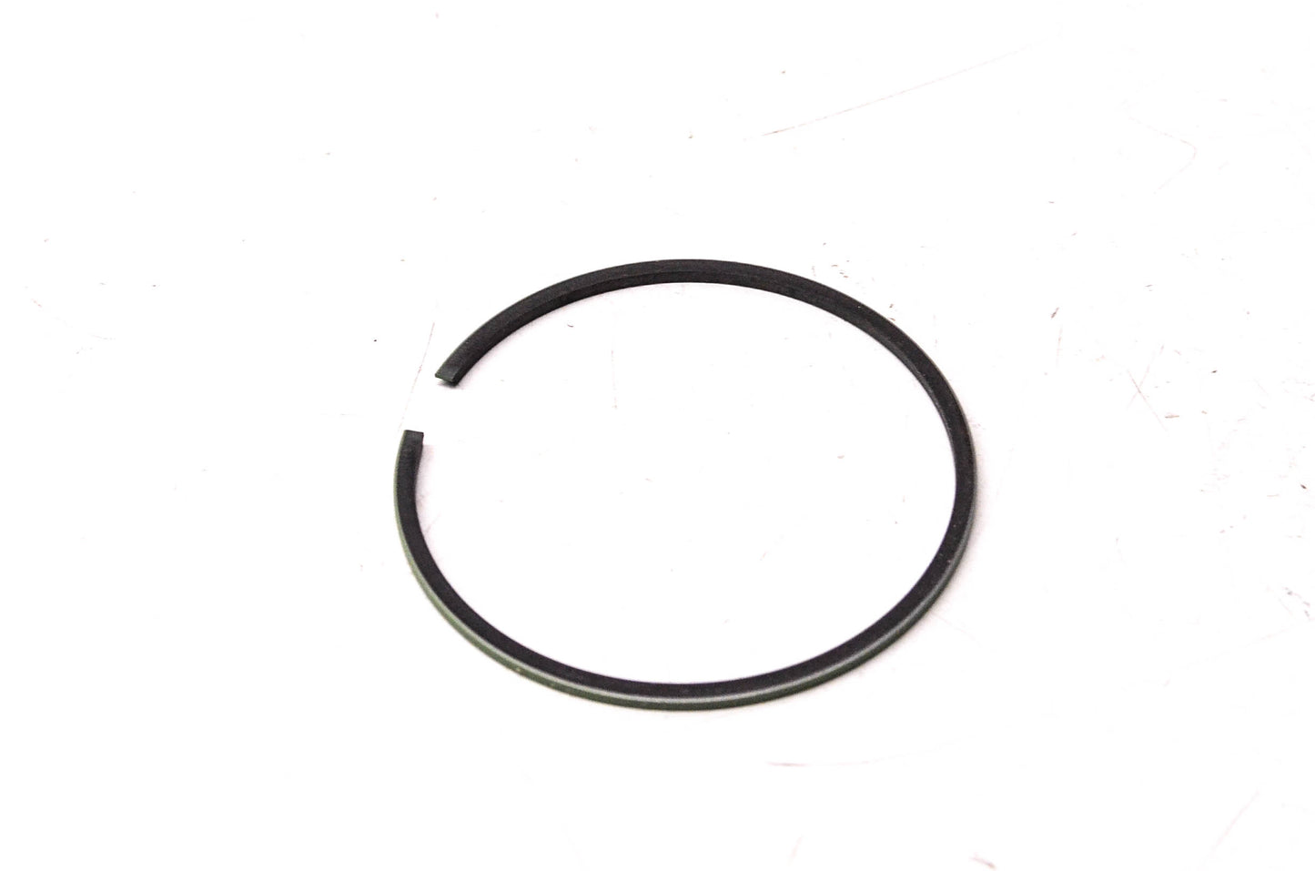 New OEM Yamaha 818-11611-00-00 Piston Ring NOS