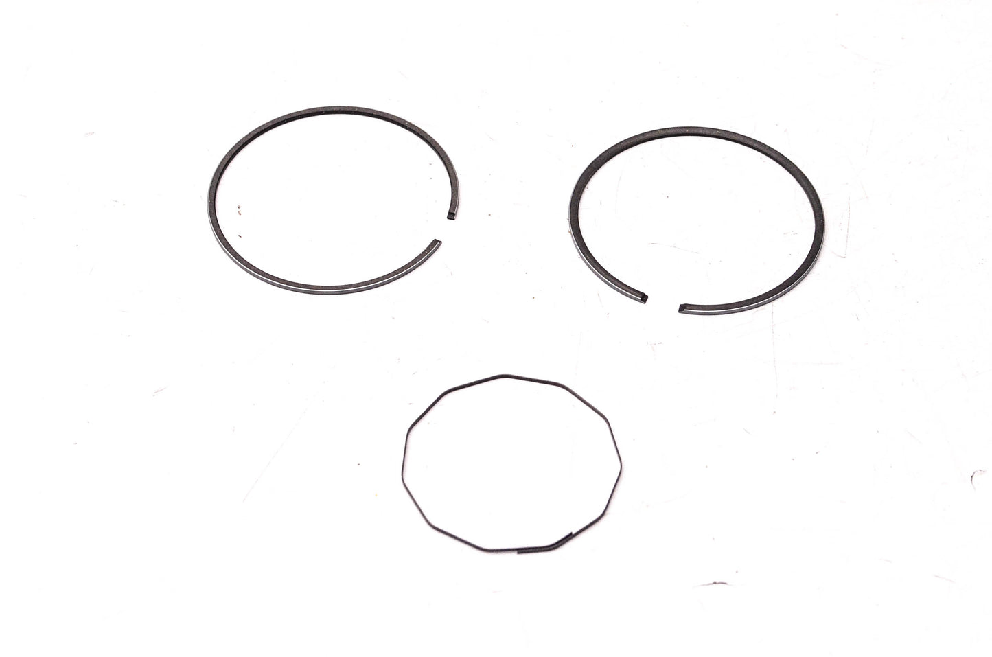 New OEM Yamaha 2A6-11610-00-00 Piston Ring Kit NOS