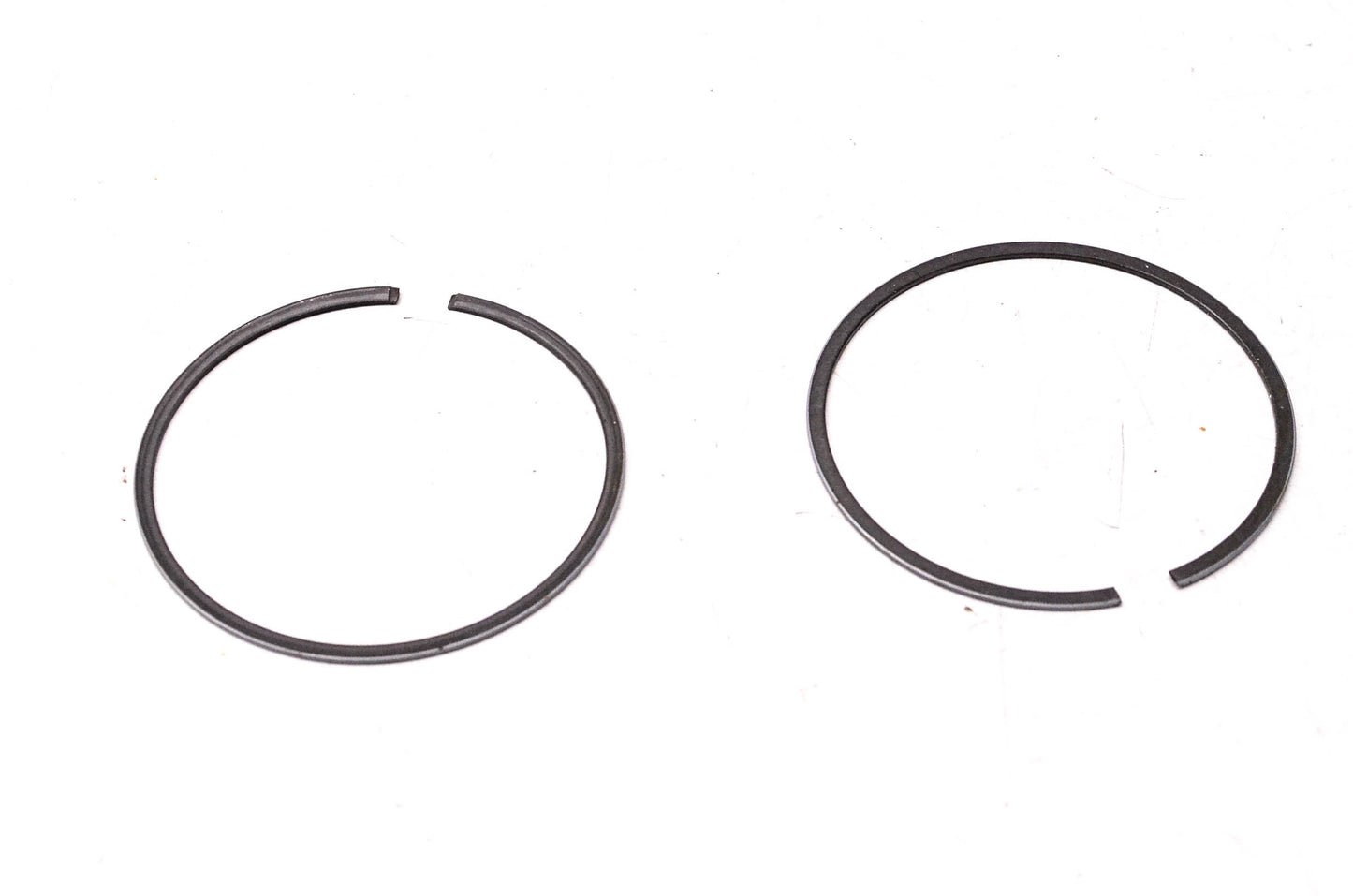 GPI 8K4-11601-00-00, G7-810R Piston Ring Kit NOS
