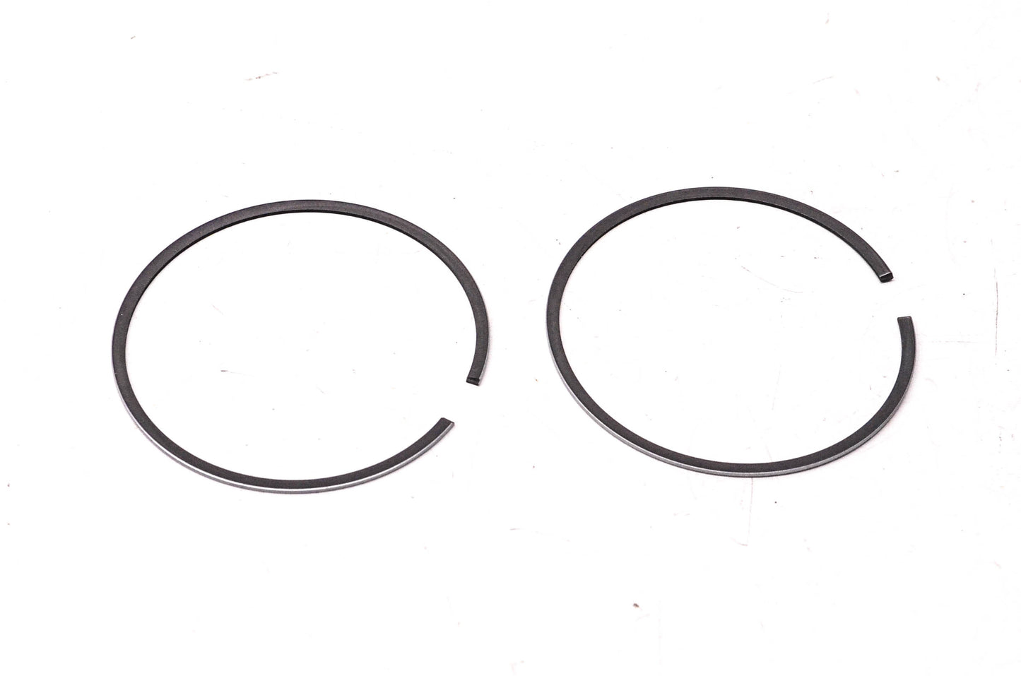 New OEM Yamaha 8V0-11601-00-00 Piston Ring Kit NOS